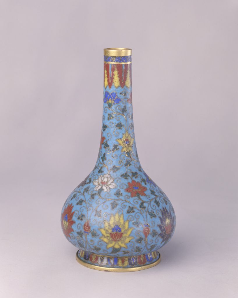 图片[1]-Xuande straight neck bottle with filigree enamel and lotus pattern-China Archive